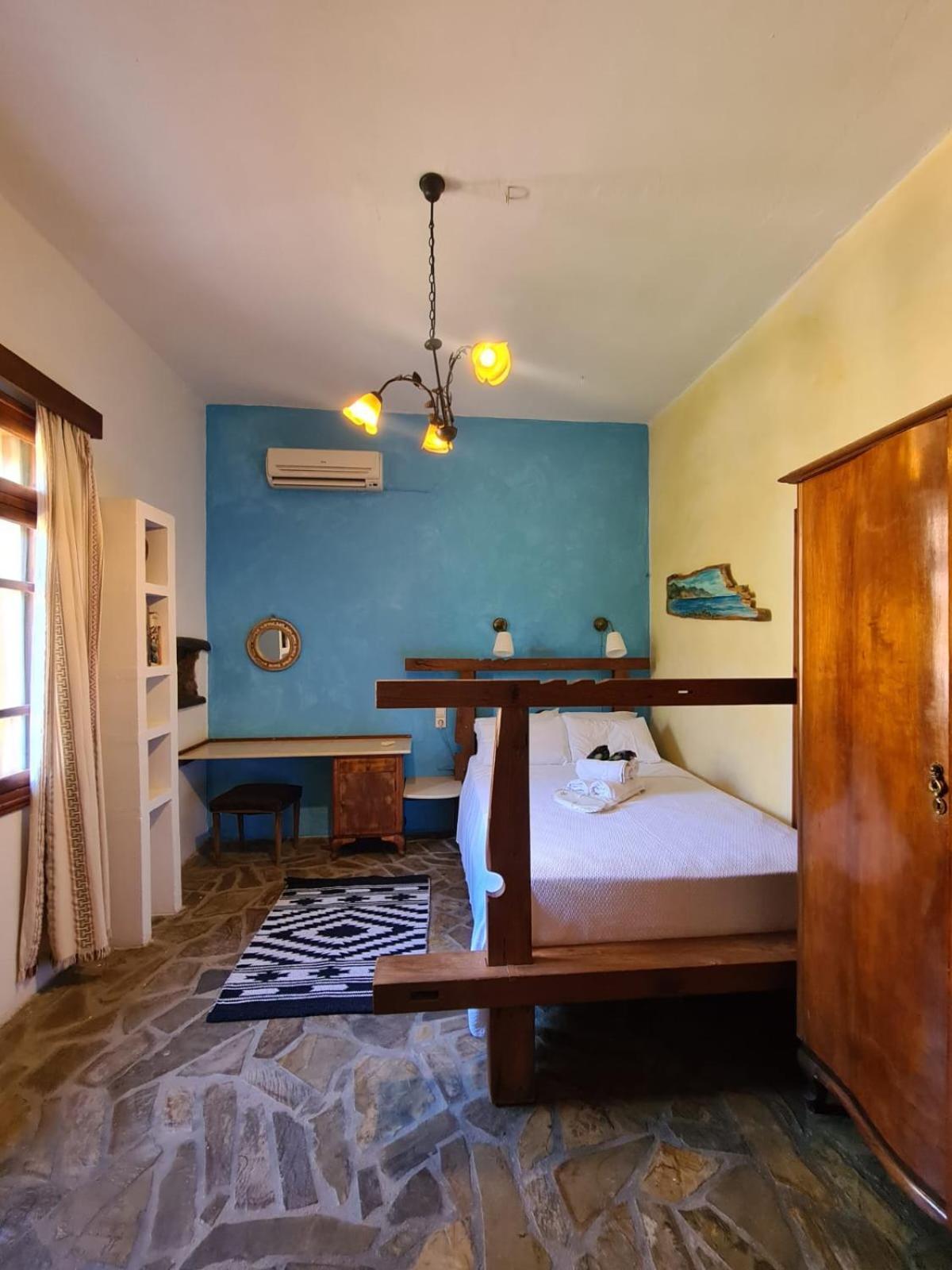 Spitia Anoi Villa Palaiochora Bagian luar foto